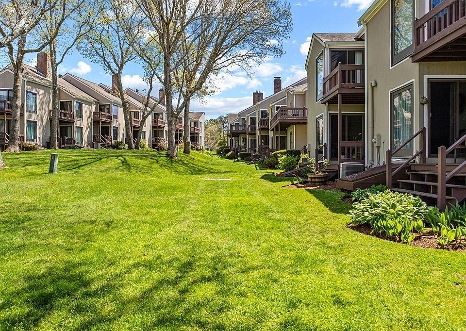 32 Ships Way, Bourne, MA 02532 Zillow