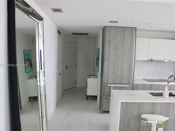 4th image of 2900 NE 7th Ave Unit 3601