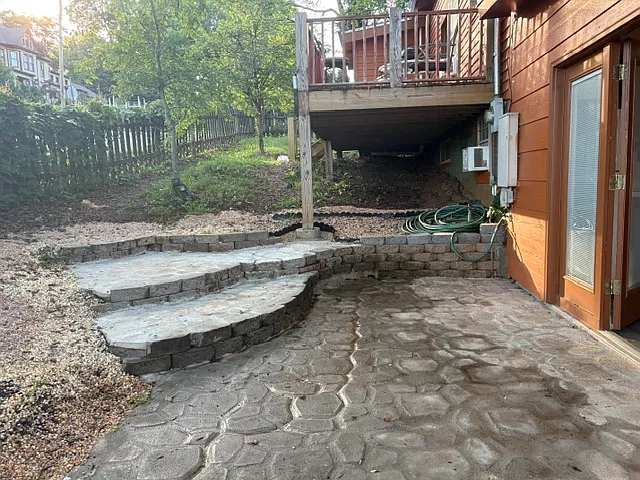 614 W 1st Ave — Photo 5
