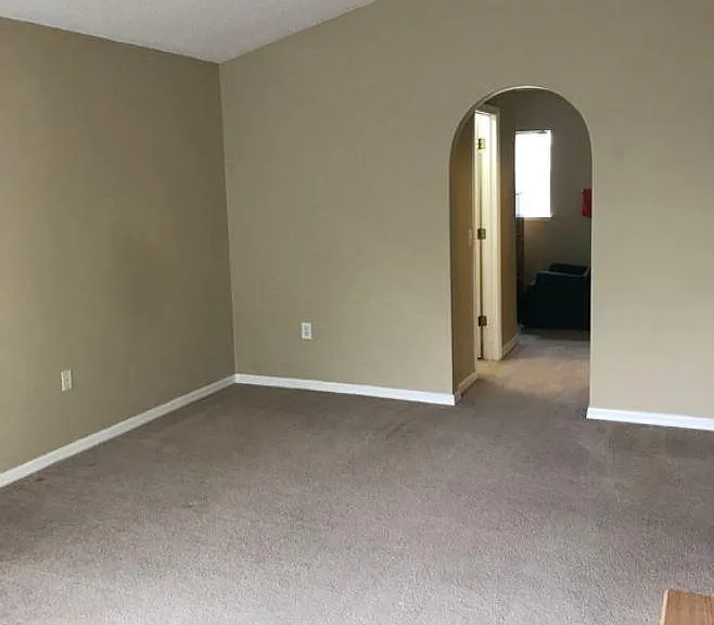5024 Fiske Cir — Photo 17