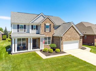 17573 Merganser Dr, Clinton Township, MI 48038