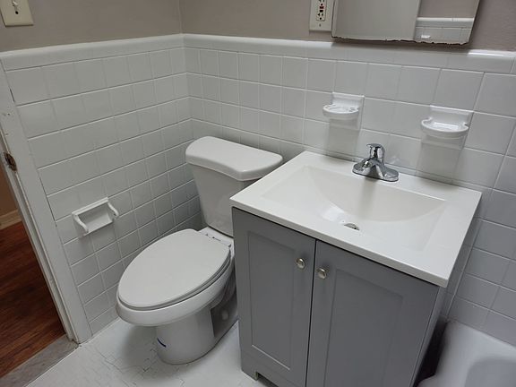 4th image of 8113 Summerdale Ave Floor 2