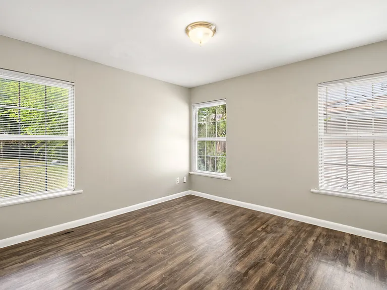 167 Brandywine Ave — Photo 12