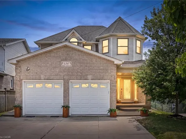 426 Hidden Creek Dr, Kitchener, ON N2N 3N2