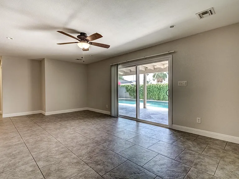 1737 E Pebble Beach Dr — Photo 31