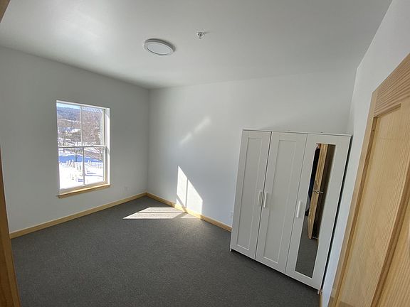 5th image of 74 Jolina Ct #203