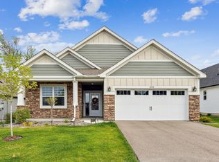 5240 Saddleback Cir, Victoria, MN 55386