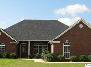 132 Fox Run Dr, Meridianville, AL 35759