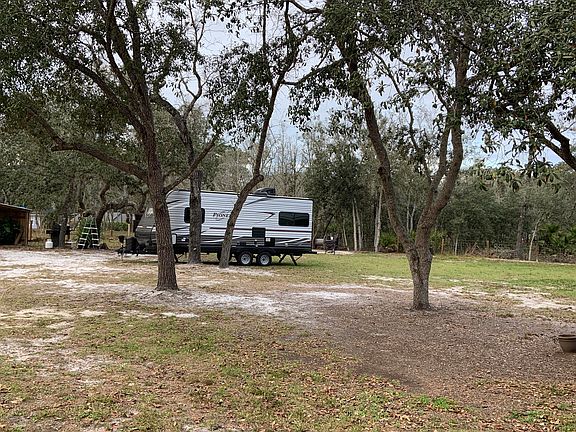 3rd image of 134 Blackjack Cir