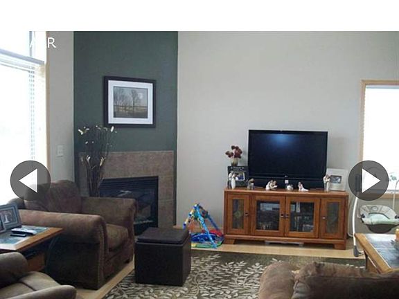 5th image of 272 S Park Ridge Rd