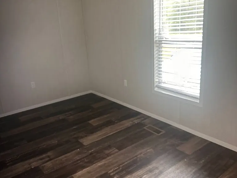 443 W Dogwood Ave — Photo 13