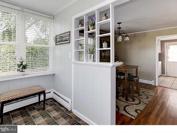 5th image of 3722 Hazelwood Ave