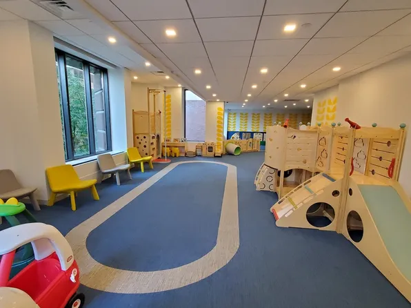 415 East 37th Street image 26 of 30