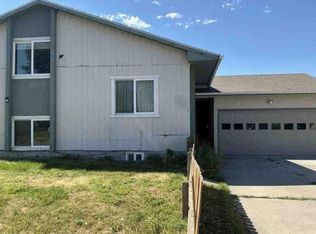 4042 Chamberlain Dr, Billings, MT 59101