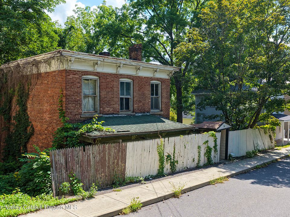 1st image of 38 Division Street