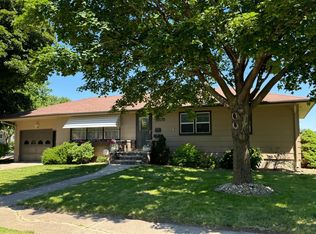 605 Adams Ave, Fairmont, MN 56031