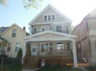 1910 S 28th St, Milwaukee, WI 53215