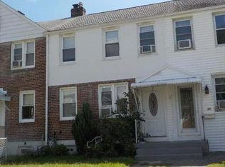 32 Parker St, Dover, NJ 07801