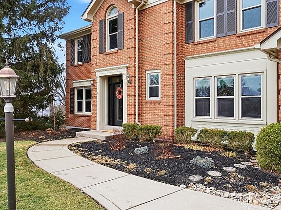 4th image of 7512 Fawnmeadow Ln