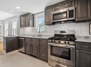 10 Center Ave #1, Reading, MA 01867