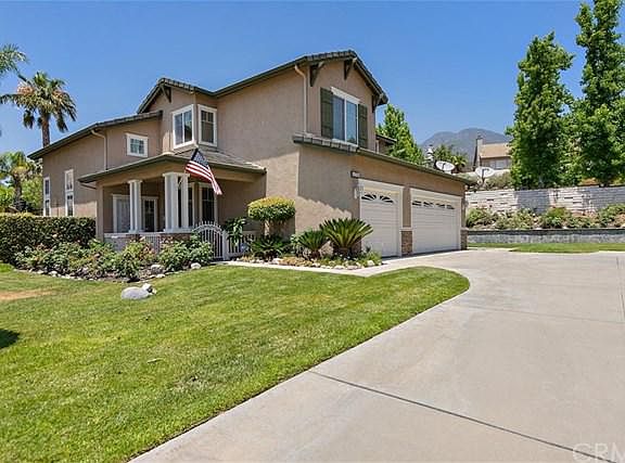 5th image of 14700 Yukon Cir