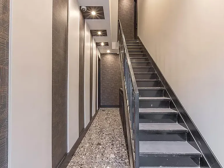 51 Ten Eyck St #3R — Photo 12