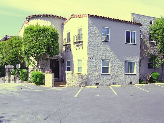 4th image of 1058 N 4th St APT 17