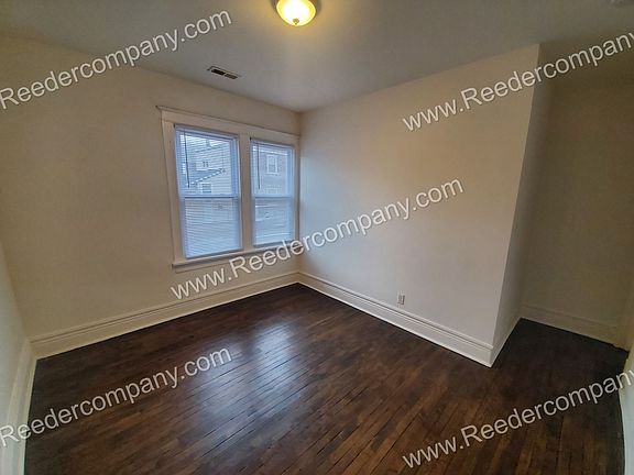2nd image of 4947 Indianapolis Blvd #1R
