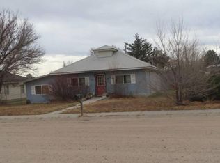 234 N Starr St, Broadwater, NE 69125