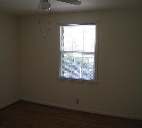 5th image of 3922 Kimpalong Dr #A