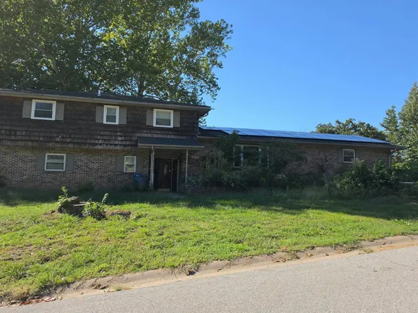 110 Arlington Dr S, Carl Junction, MO 64834
