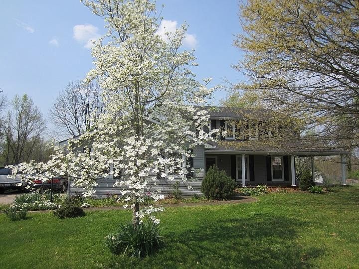 1st image of 117 Whittington Cir