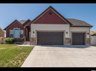 6580 S Solstice Ct, West Valley City, UT 84081