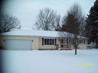 1090 E Grand Blanc Rd, Grand Blanc, MI 48439