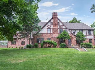 88 Undercliff Rd, Montclair, NJ 07042