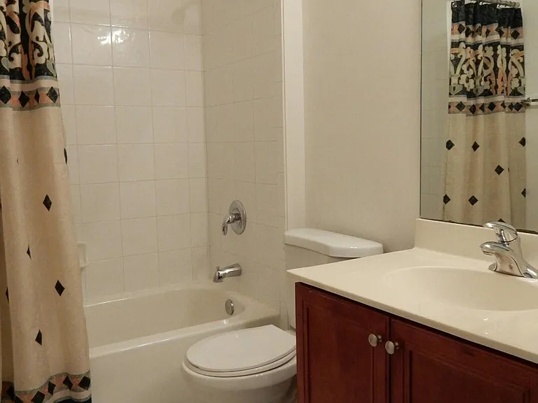 660 Amador Ln #7 — Photo 16