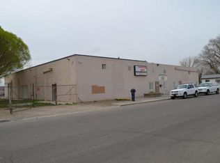 2005 E 11th St, Farmington, NM 87401