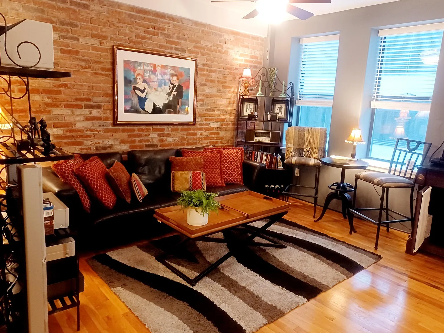 1 bed, 786 sqft, $2,150 — Photo 2