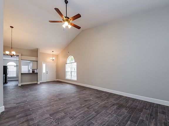 2nd image of 1624 Sienna Ct