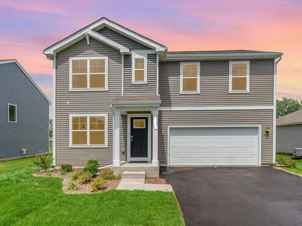 610 Ensign Pl, Hebron, IN 46341