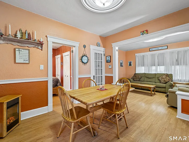 1857 State St #1 — Photo 7