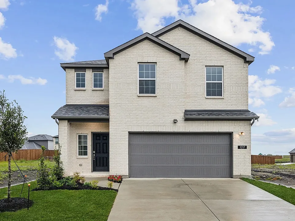 419 Magellan Rd