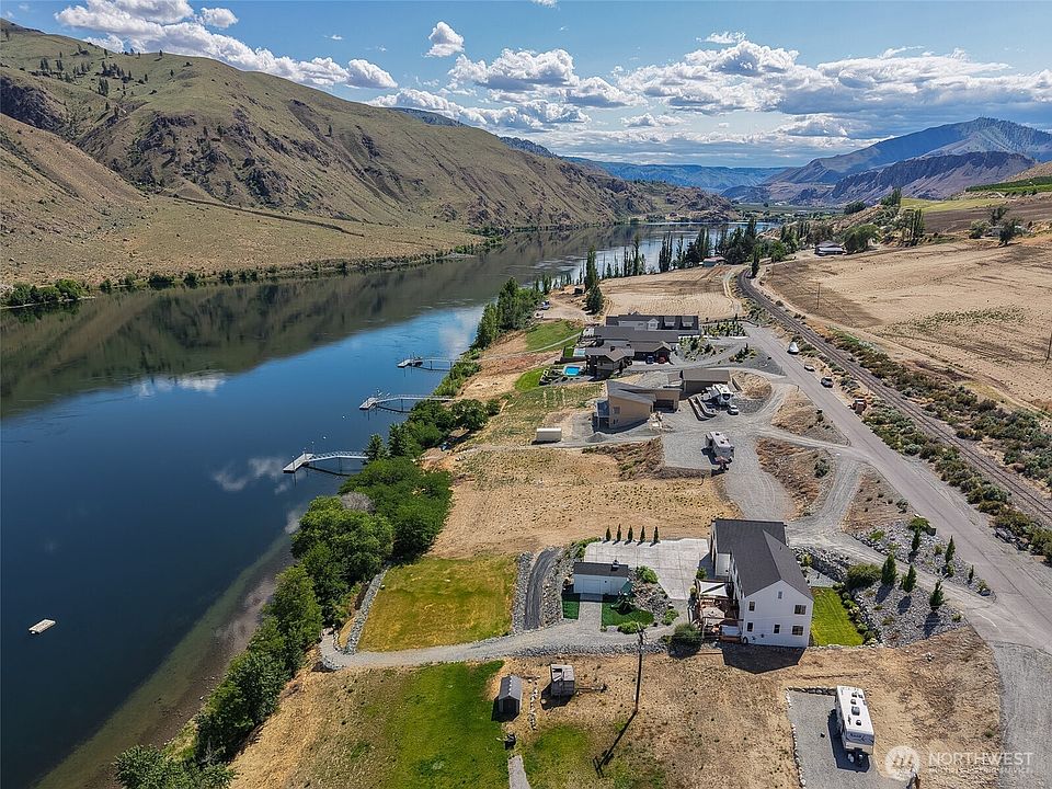 485 Hidden Lane, Chelan, WA 98816 | Zillow