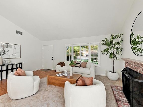 5th image of 8161 Merion Dr