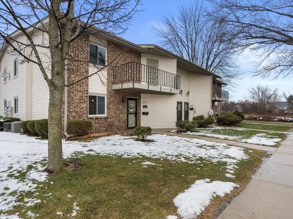 N114W17015 Armada DRIVE, Germantown, WI 53022