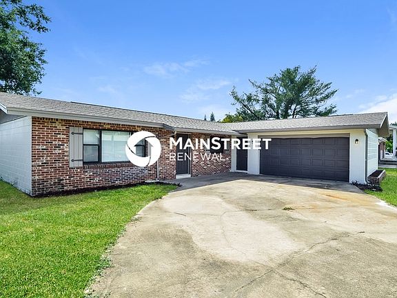 2nd image of 1625 Leach Cir