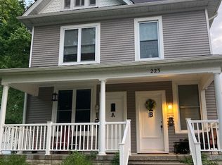 223 Coventry Pl #B, Edwardsville, IL 62025