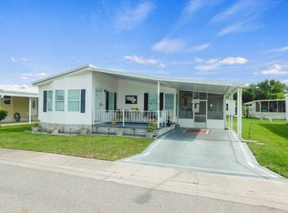 5848 Naples Dr, Zephyrhills, FL 33540