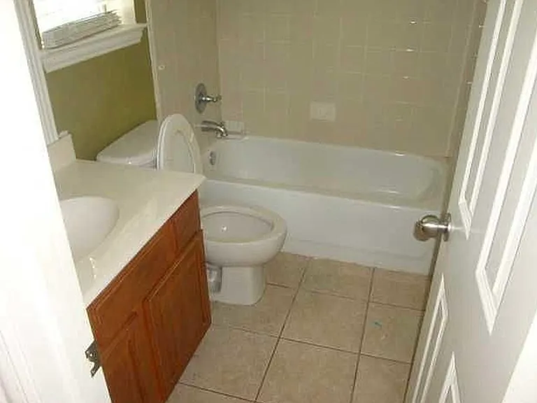 1524 Chestnut Dr — Photo 9