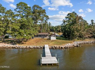 741 Pine Crest Rd, Bath, NC 27808